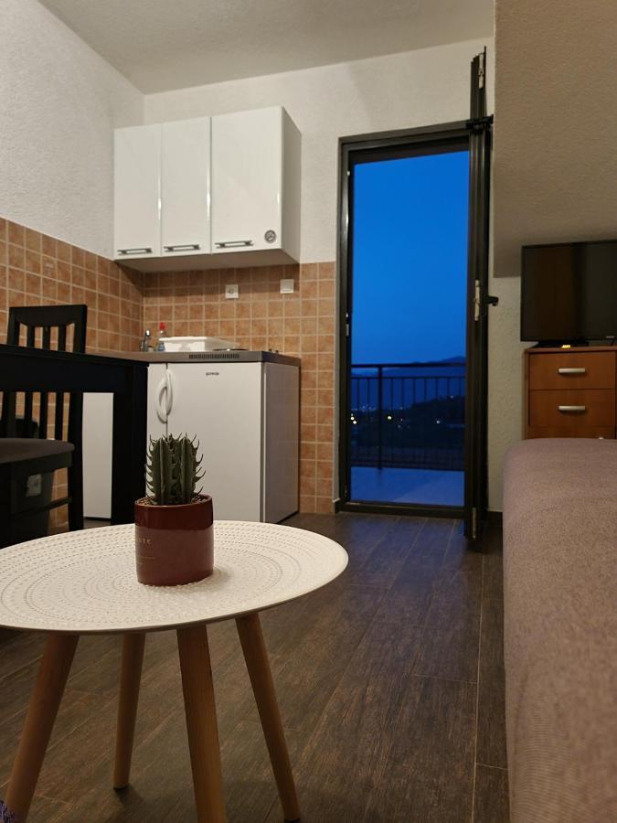 Apartments Vranes تيفات المظهر الخارجي الصورة