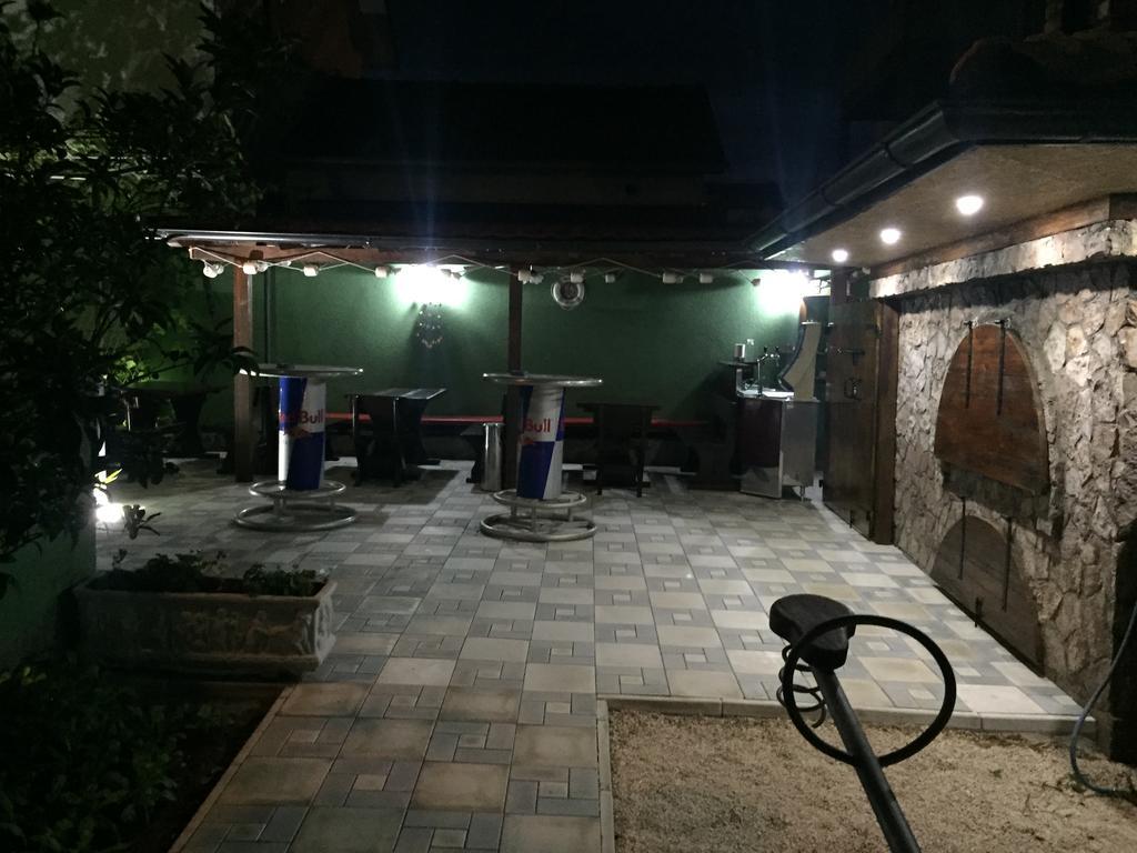 Apartments Vranes تيفات المظهر الخارجي الصورة